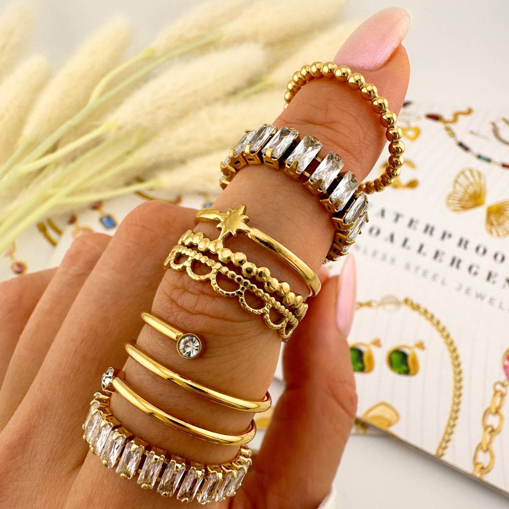 Spirál gyűrű 2 cirkonnal